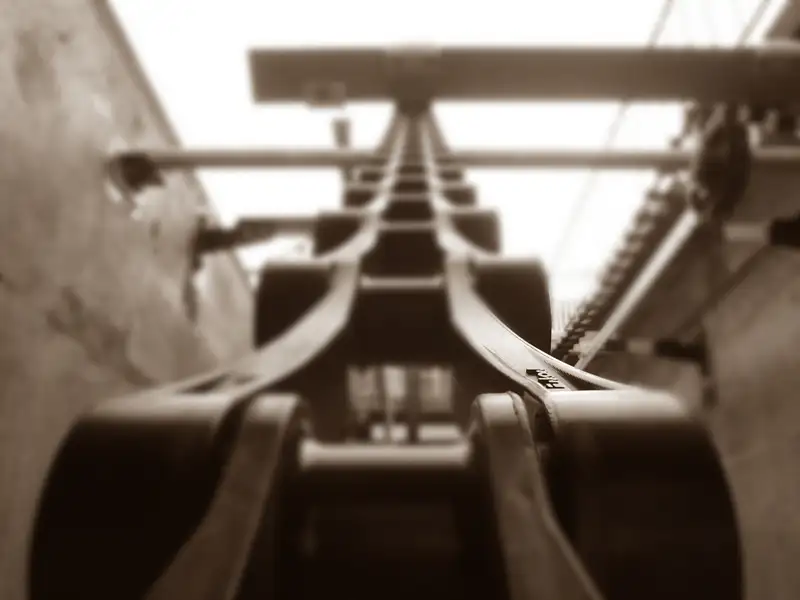 non metal chain flight06.webp